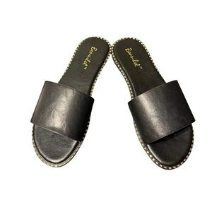 Bonnibel Black Micah Studded Women's Slide Sandals Size 8 New In Box
